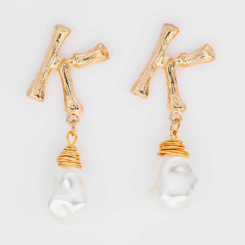pearl wedding earrings gold bamboo letter k post back